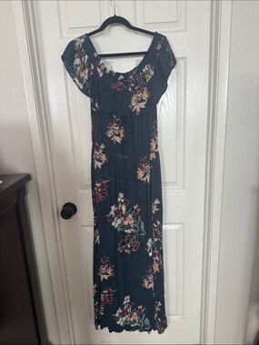 Women’s Xhilaration dress XL
